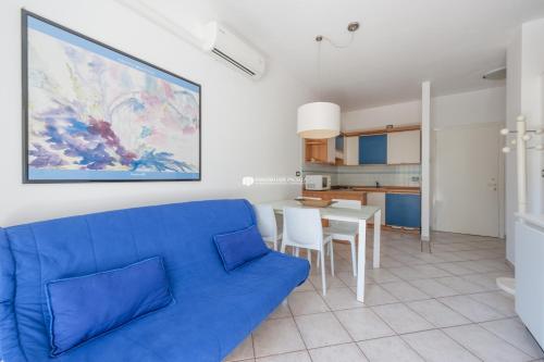 Superior One-Bedroom Apartment (5 Adults)