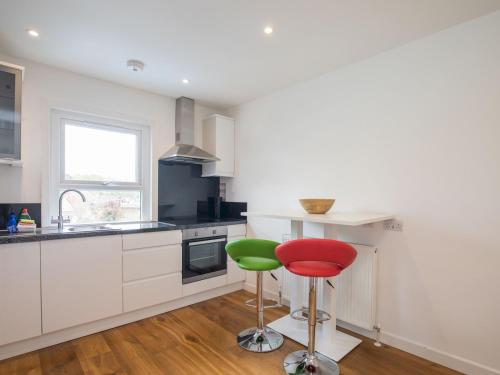 Facilities, Trendy Flat in Sunninghill's Village Atmosphere - Pass the Keys in Ascot