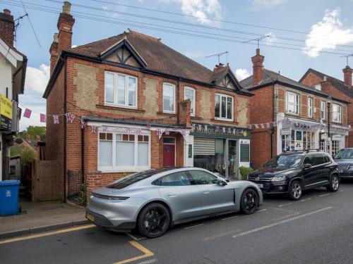 Facilities, Trendy Flat in Sunninghill's Village Atmosphere - Pass the Keys in Ascot