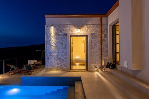 J&C Luxury Villa