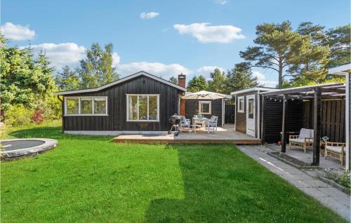  Nice Home In Nykbing Sj With Wifi And 4 Bedrooms, Pension in Nykøbing Sjælland bei Bøsserup
