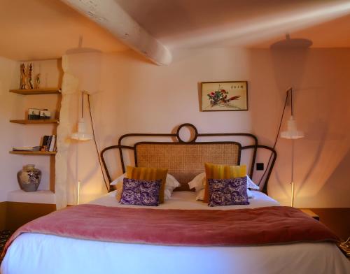Le petit hotel - image 2