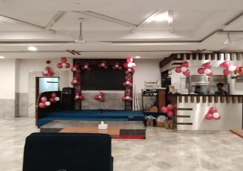 Restoran, HOTEL MUMBAI GARDEN RESORT  in Shedung