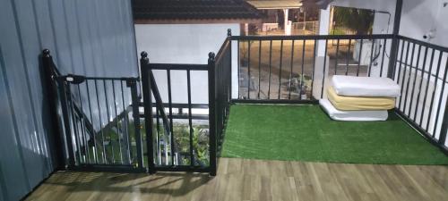 Cabin Roomstay KAK TON in Kuala Ibai