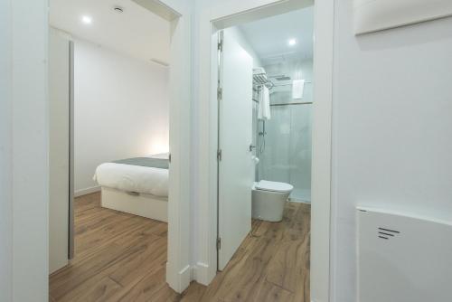 Apartamentos Santa María 15 - image 5