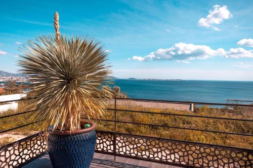 LES SUITES LOVE 2 SPA VUE MER PISCINe