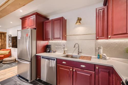 Trollhagen 5 Condo - image 11