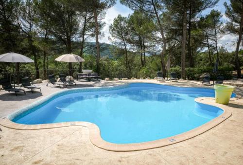 Hôtel La Pinède Hotel de charme Crestet
