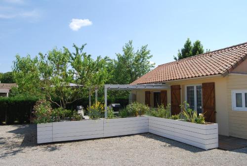LANA COTTAGE 3 Etoiles gîte à louer Londigny