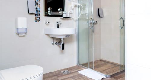 加尔尼薄荷酒店