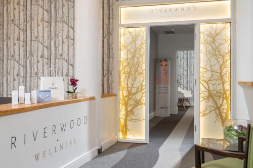 Ferrycarrig Hotel - image 2