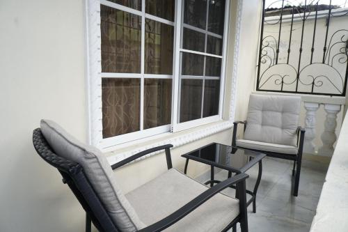 Villa Gumio 2BR Apt- 7 min walk to Boca Chica Beach apts