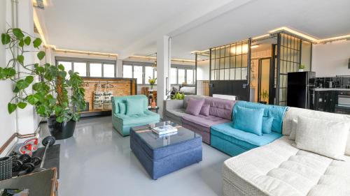Monastiraki #WallsFree CityCenter- Unspoiled Athens Apartments, Athens (photo 3)
