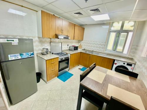 Cute Rooms and Small Partitions for Girls in Dubai- Female guests only فتيات فقط in Al Quoz