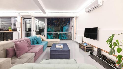 Monastiraki #WallsFree CityCenter- Unspoiled Athens Apartments, Athens (photo 7)