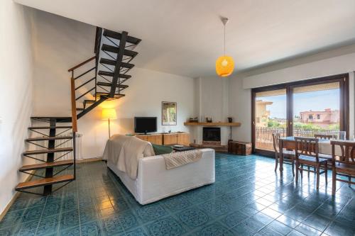  Sunny Villa with home spa in Villagrazia
