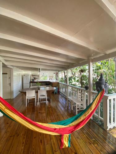 Akunamatata Guest House Cul de Sac 4