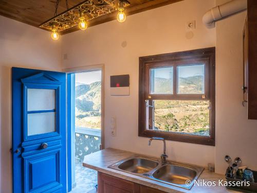 Olympos apt with amazing mountain view