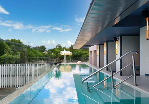 Swimming pool, Hilton Garden Inn Evora in Evora