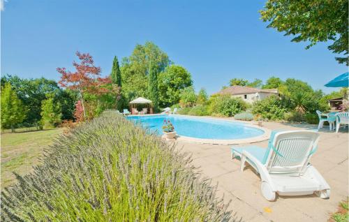 Awesome Home In Montaut With Outdoor Swimming Pool, Wifi And 4 Bedrooms - Location saisonnière - Montaut