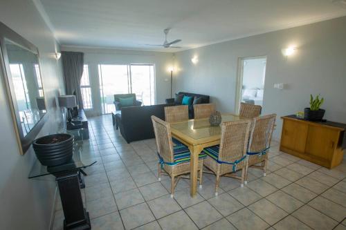 Gleneagles, loadshed free, sea view, Salt Rock swimming beach 50m away, Sheffield Beach (Foto 3)