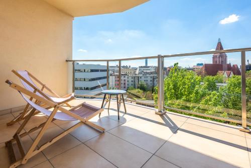 Apartment with Terrace image 4
