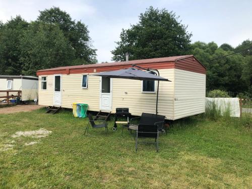 2 bedrooms, 3 beds