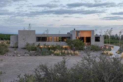 Casa de Uco, Vineyards & Wine Hotel