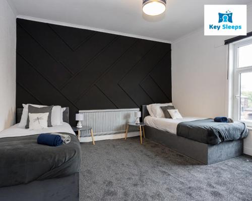 Stylish House By Keysleeps Central&Free Parking&Games Room At St Helens