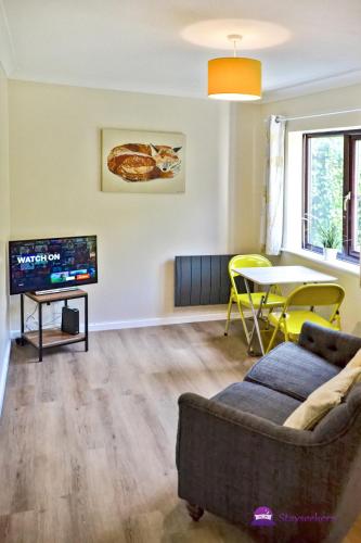 Station 1 bed Apartment - STAYSEEKERS 4