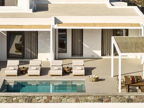 Näkymä ulkoa, Dot Milos in Milos Island