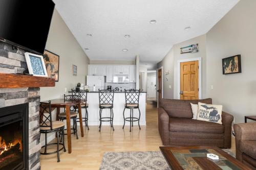 Beachside 329 Waterfront Condo in Traverse City, USA