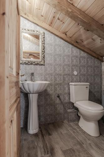 One-Bedroom House image 3