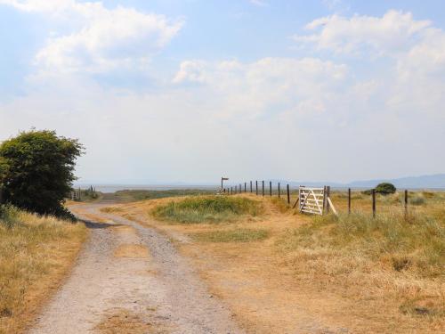 West Croft - image 4