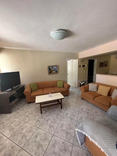  VASILIKIS HOLIDAY HOUSE in Áno Lefkímmi