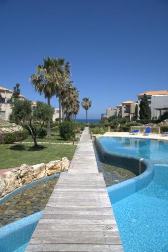 Villa Elias on the beach with pool