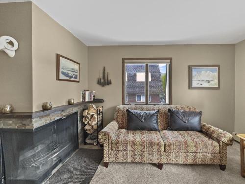 CC12 Chateau Claire condo in Dillon, USA