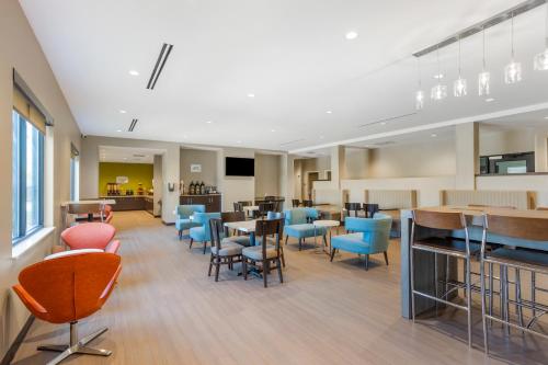 Sleep Inn North - Central York - image 2