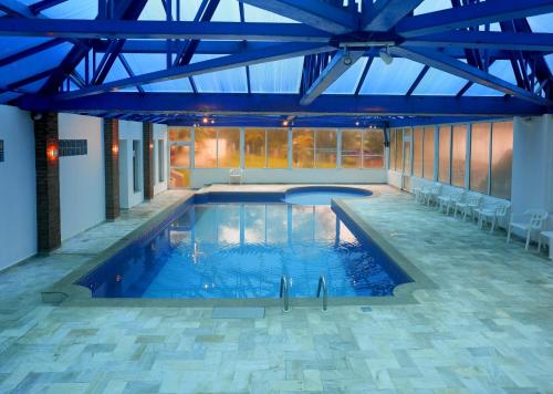 Colonial Plaza Hotel Pindamonhangaba - 수영장