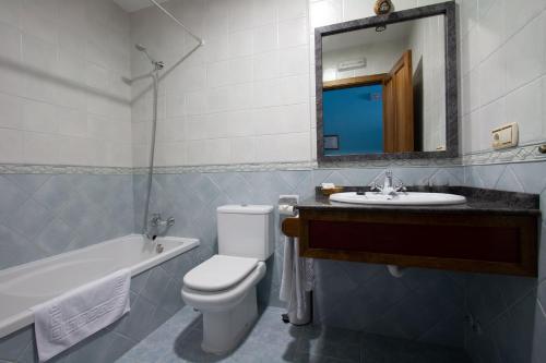 Tirontillana Tirontillana