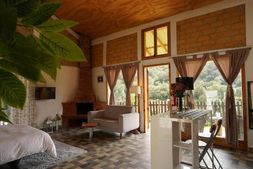 El Encino Cabin in Real del Monte in Mineral del Monte, Mexico