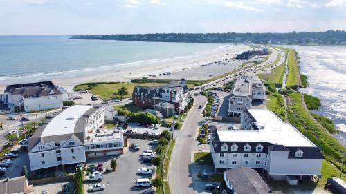 Atlantic Beach Hotel And Suites – Middletown, RI