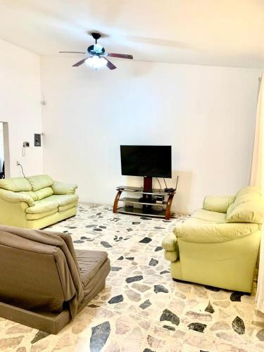 CASA LICHI CON ALBERCA PRIVADA Y ESPACIOS AMPLIOS in Puerto Vallarta, Mexico