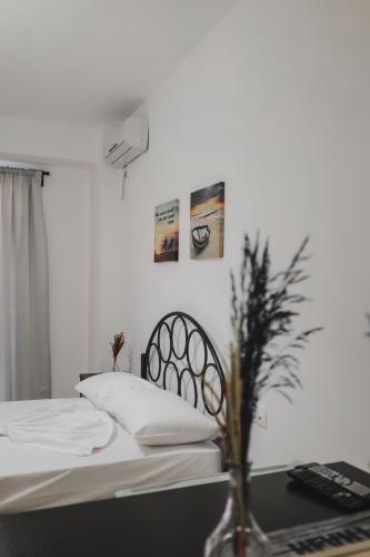 Double Room with Mountain View image 10