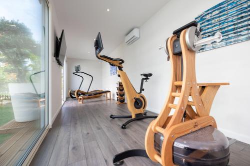AC Hotel by Marriott Marseille Prado Velodrome - image 3