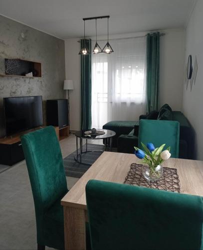 . Apartman Green!!