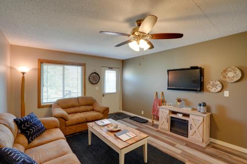 Sacajawea Suite with Deck Near Trails and Sites!