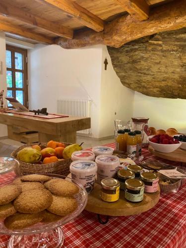 Bed & Breakfast La Crotta in Perloz