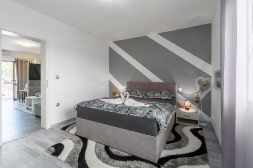 Apartment 50 shades of grey Poreč (Apartment 50 shades of grey Porec) in Radmani