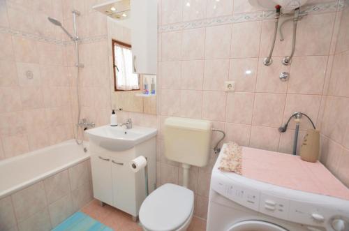 House MARLU - image 7